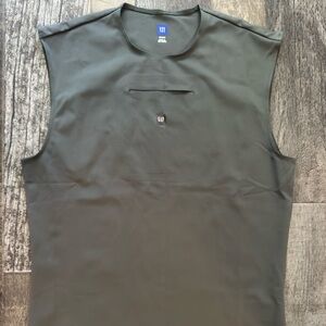 Yzy gap shirt